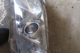Autoparts, Lights and Bulbs, Front Headlights, TOYOTA 