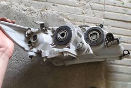 Autoparts, Lights and Bulbs, Front Headlights, TOYOTA 