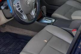 Nissan, Altima