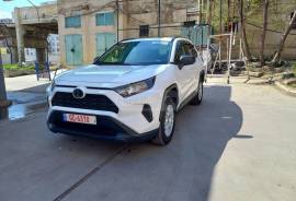 Toyota, RAV4
