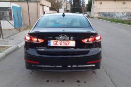 Hyundai, Elantra