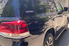 Toyota, Land Cruiser