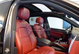 Porsche, Cayenne