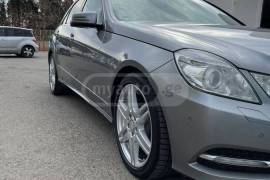 Mercedes-Benz, E CLASS, E 300