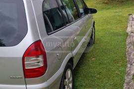 Opel, Zafira