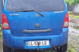 Suzuki , Wagon R+