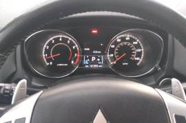 Mitsubishi, Outlander