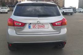 Mitsubishi, Outlander