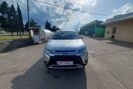 Mitsubishi, Outlander