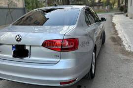 Volkswagen, Jetta