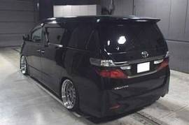 Toyota, Vellfire