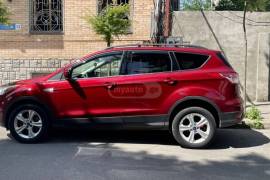 Ford, Escape