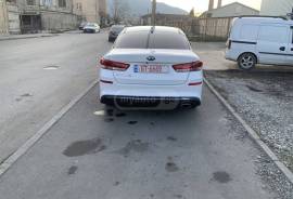 Kia, Optima