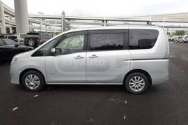 Nissan, Serena