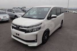 Toyota, Voxy