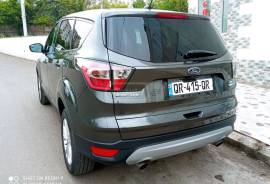 Ford, Escape