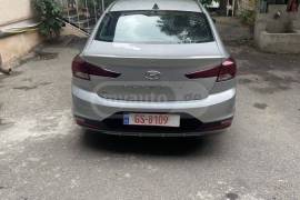 Hyundai, Elantra