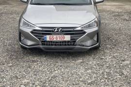 Hyundai, Elantra