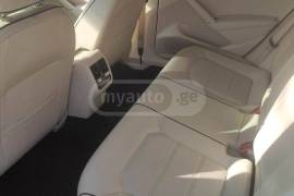 Volkswagen, Passat