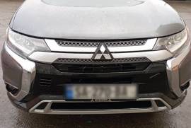 Mitsubishi, Outlander