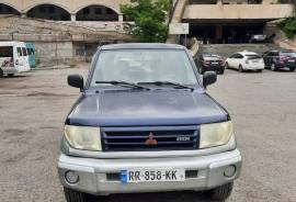 Mitsubishi, Pajero IO