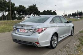 Hyundai, Sonata