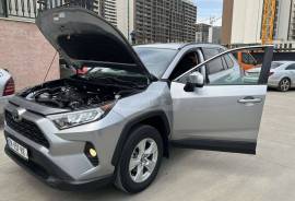 Toyota, RAV4