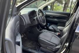 Mitsubishi, Outlander