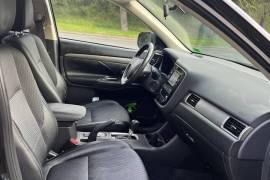 Mitsubishi, Outlander