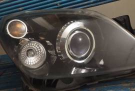Autoparts, Lights and Bulbs, Front Headlights, SATURN 