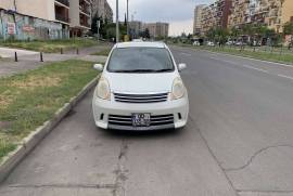 Nissan, Note