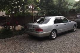 Mercedes-Benz, E CLASS, E 220