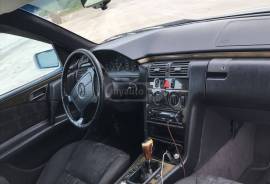 Mercedes-Benz, E CLASS, E 220