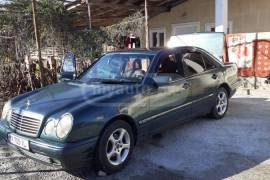 Mercedes-Benz, E CLASS, E 220