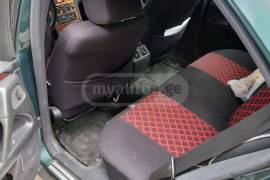 Mercedes-Benz, E CLASS, E 220