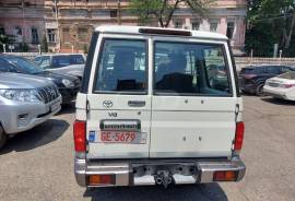 Toyota, Land Cruiser