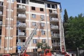 ამწე კალათის გაქირავება