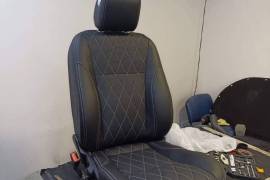 მანქანის ინტერიერის სრული აღდგენა