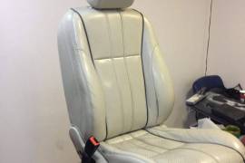 მანქანის ინტერიერის სრული აღდგენა