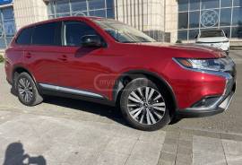 Mitsubishi, Outlander