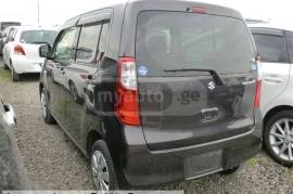 Suzuki , Wagon R+