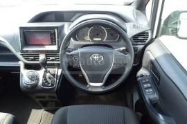 Toyota, Voxy
