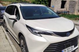 Toyota, Sienna
