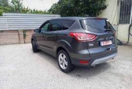 Ford, Escape