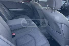 Mercedes-Benz, E CLASS, E 220