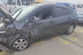 Автозапчасти, Разобранные автомобили, TOYOTA 