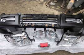 Автозапчасти, Фары и лампочки, задние фары, MITSUBISHI 