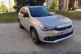 Mitsubishi, Outlander