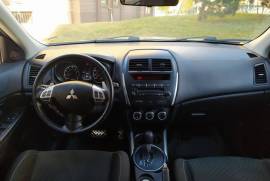 Mitsubishi, Outlander