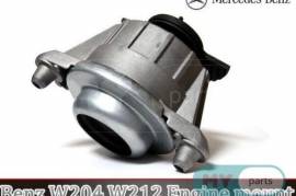 Autoparts, Engine & Engine Parts, Engine Pad, MERCEDES-BENZ 